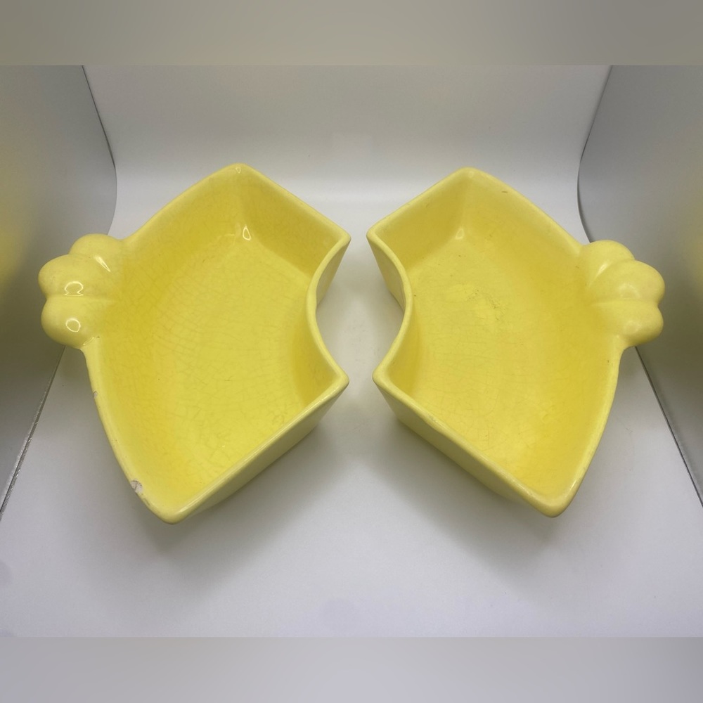 2 California Pottery Lazy Susan Chip Dip Sections Yellow - CALIF USA J-31 AS IS